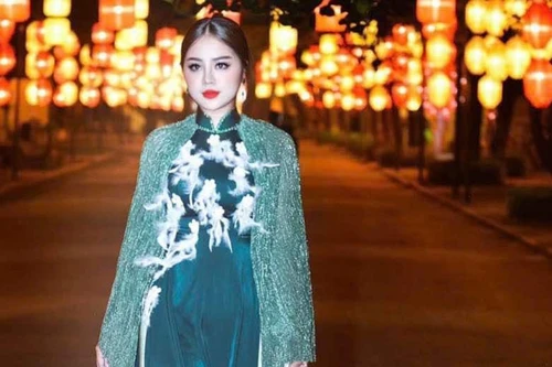 Á Khôi - diễn viên Giang Ly “Nàng dâu oder” từng khóc cạn nước mắt vì bị bỏ rơi