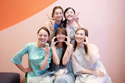 Hoa hậu Tiểu Vy nói về việc nhận lời đóng phim "trăm tỷ" của Trấn Thành