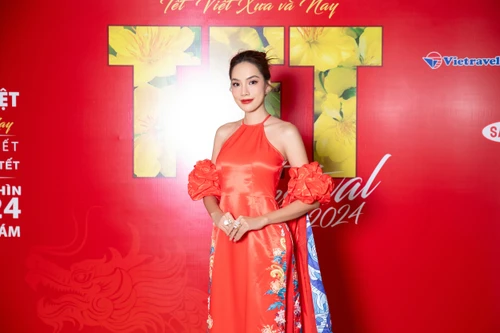 Hoa hậu Lê Hoàng Phương làm Đại sứ lễ hội Tết Việt 2024