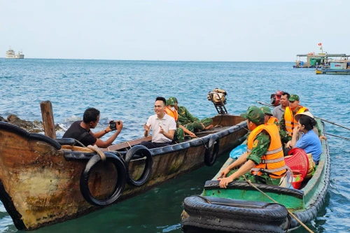 Tết Nguyên Đán, xem "Tết với đồng bào 2024" trên sóng VTV