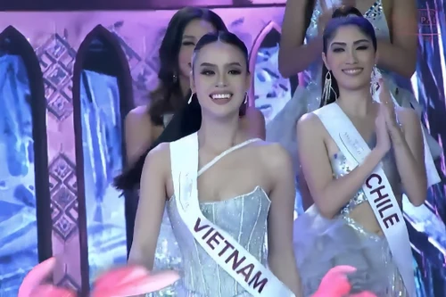 Lần đầu tiên đại diện Việt Nam lọt Top 10 cuộc thi "Miss Asia Pacific International"