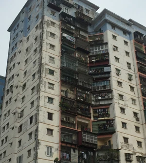 Hiểm họa từ "chuồng cọp" chung cư
