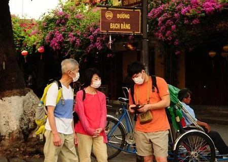 Tổng cục Du lịch Việt Nam: Triển khai các biện pháp cấp bách phòng, chống dịch Covid-19