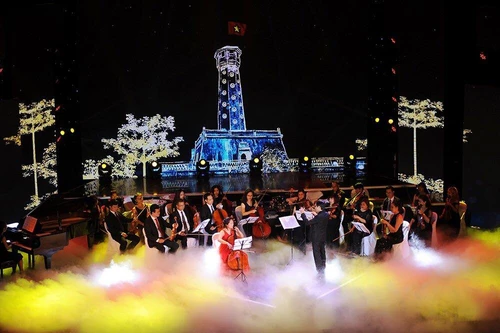 Nhiều ca sĩ nổi tiếng tham gia chương trình nghệ thuật "Bản giao hưởng hòa bình" 