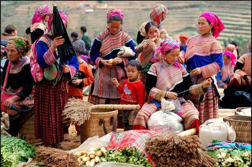 Ngày hội Văn hóa dân tộc Mông tại Lai Châu