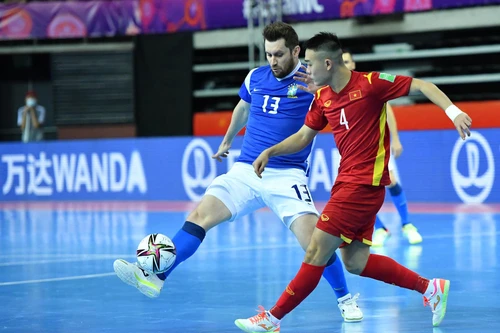 Đẳng cấp chênh lệch, futsal Việt Nam thua đậm Brazil