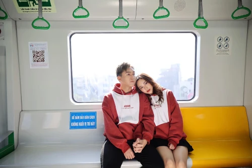 Ca sĩ Hùng Min ra MV với bối cảnh tàu điện Cát Linh – Hà Đông 