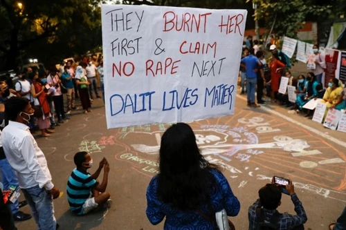 Ấn Độ điều tra lại vụ án liên quan đến cái chết của cô gái 19 tuổi 