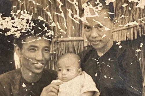 Ngôi “mộ gió” và những đứa con chưa từng gặp mặt cha 