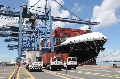 Nghị định: Quy định xử phạt vi phạm hành chính trong hoạt động thương mại, sản xuất, buôn bán hàng giả, hàng cấm và bảo vệ quyền lợi người tiêu dùng (tiếp theo) 