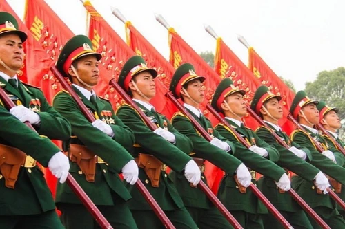 Làm thất bại âm mưu thâm hiểm “phi chính trị hóa quân đội” 