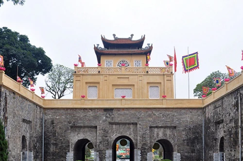 Hoàng Thành Thăng Long cũng quét vôi mới: Bảo quản chứ không phải trùng tu?