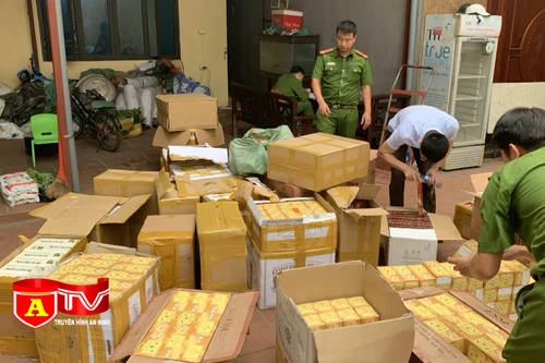 Bắt giữ đối tượng buôn bán hàng cấm trị giá trên 3 tỷ đồng