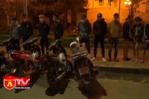 Phát hiện, xử lý 726 trường hợp vi phạm Luật Giao thông đường bộ