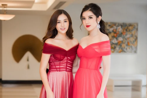 Tường San, Huyền My khoe vai trần nuột nà, Đỗ Mỹ Linh diện váy xẻ táo bạo