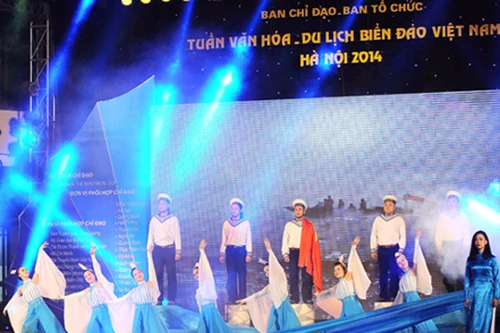 Tôn vinh giá trị đặc sắc của biển đảo Việt Nam