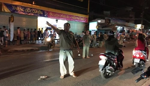 Nam thanh niên bị chém đứt lìa tay trên phố đã tử vong