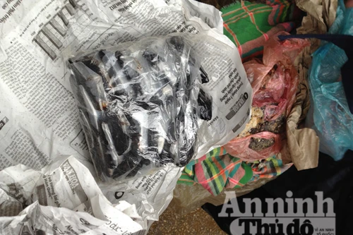 Mang 2kg thuốc phiện đi bán kiếm lời thì bị bắt