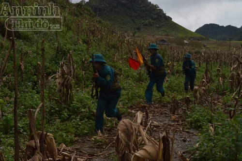 Diễn tập chiến đấu trị an 2 xã Hang Kia - Pà Cò