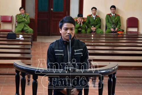 "Ăn trái cấm" của vợ vẫn bị đi tù