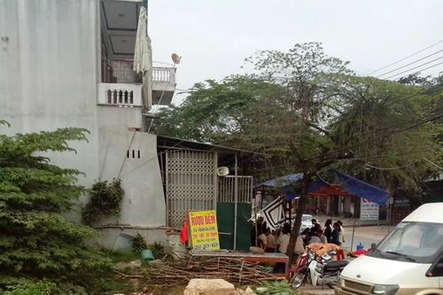 Ôm mìn tự tạo tự sát do nợ nần tiền bạc