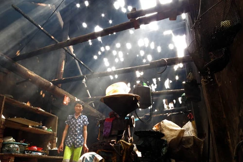 Tan hoang, đổ nát sau trận mưa đá "khủng" ở Mường Khương