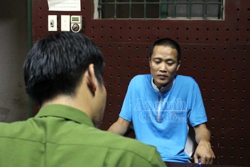 Bắt khẩn cấp đối tượng cưỡng đoạt tài sản