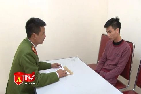 Đi đòi nợ không thành, quay ra cướp tài sản