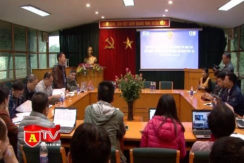 Tập huấn nghiệp vụ kỹ năng mới của báo chí hiện đại