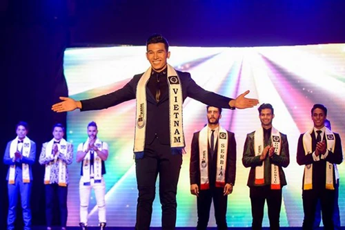 Siêu mẫu Ngọc Tình giành ngôi Á vương Mister Universal Ambassador 2016