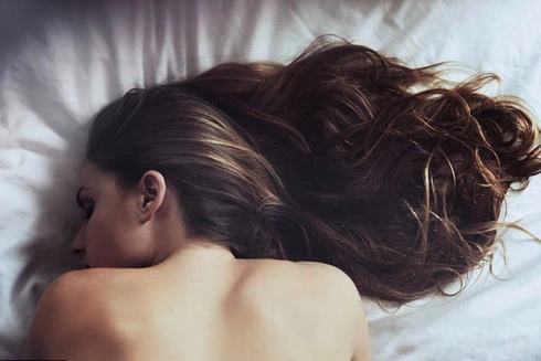 Tại sao ngủ nude lại tốt cho sức khỏe?