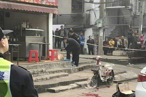 Trung Quốc: Khách hàng hung hãn sát hại chủ quán chỉ vì 3 bát mì 