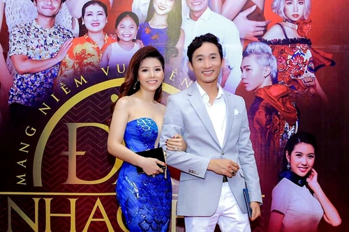 Hoa hậu Xuân Thủy sánh vai ông xã dự sự kiện