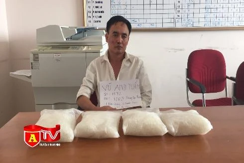 Cảnh báo thủ đoạn mua bán ma tuý qua dịch vụ ship hàng