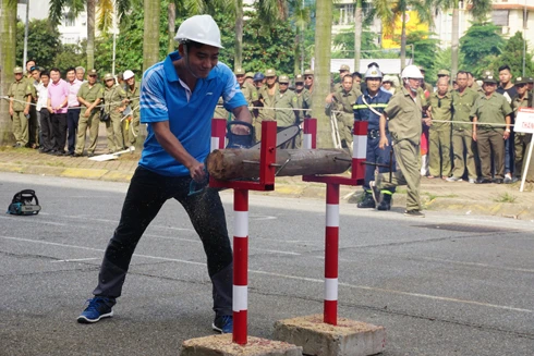 Kiềm chế hỏa hoạn từ những cuộc tranh tài chữa cháy, cứu nạn, cứu hộ