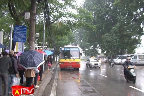 Điều chỉnh lộ trình 5 tuyến xe buýt qua Xuân Thủy, Nguyễn Trãi