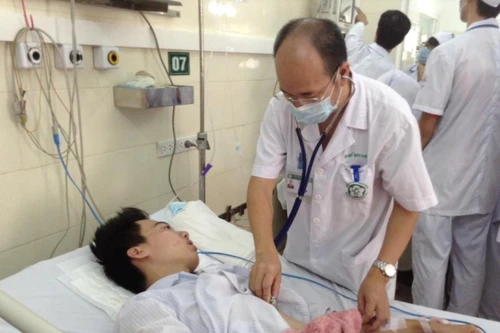 Bệnh nhân sốt xuất huyết ở Hà Nội tăng vọt trên 2.100 ca