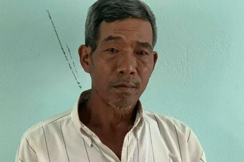 Khởi tố gã cha đồi bại khiến con gái có thai