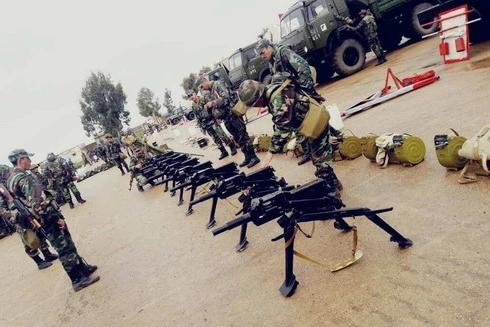 [ẢNH] Nga cấp tốc "vét kho", viện trợ khẩn cấp AGS-17 cho Syria trong tình hình "nóng"