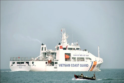 Nghiệm thu kỹ thuật tàu Cảnh sát biển 8002