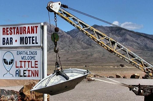 Không quân Mỹ đòi mua lại khu đất quanh Khu vực bí ẩn 51