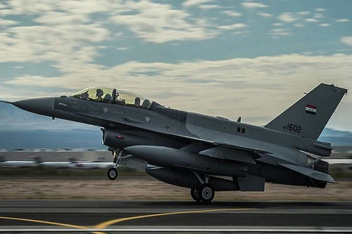 Iraq lần đầu triển khai máy bay F-16 mới mua của Mỹ tấn công IS