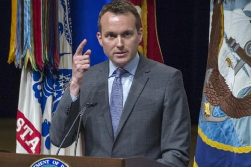 Tổng thống Mỹ đề cử một người đồng tính nam làm tư lệnh lục quân