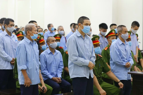 Xét xử vụ án giết người và chống người thi hành công vụ tại xã Đồng Tâm, huyện Mỹ Đức, TP Hà Nội: Các bị cáo xin được khoan hồng và tha thứ