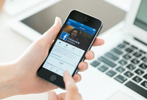 Cai nghiện Facebook khó như bỏ thuốc lá