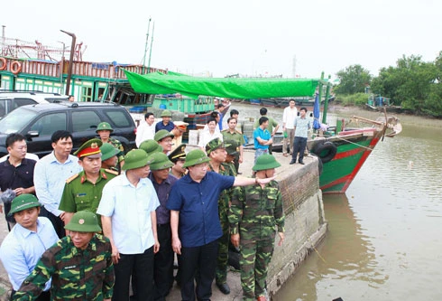 Bão số 7 đổ bộ Quảng Ninh - Hải Phòng