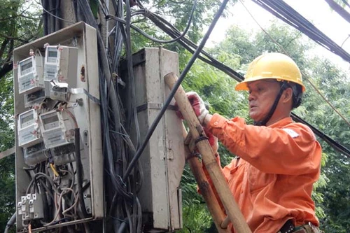Tập đoàn Điện lực Việt Nam: Lương bình quân gần 14 triệu đồng/người