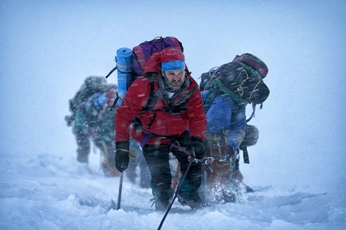 "Everest"- Câu chuyện tình người nơi nguy hiểm nhất trái đất