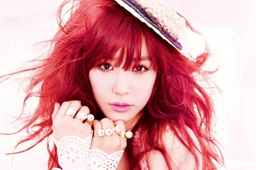 “Sao” Hàn cực chất trong tóc đỏ