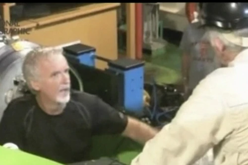 Đạo diễn phim Titanic thám hiểm nơi sâu nhất trong lòng đại dương